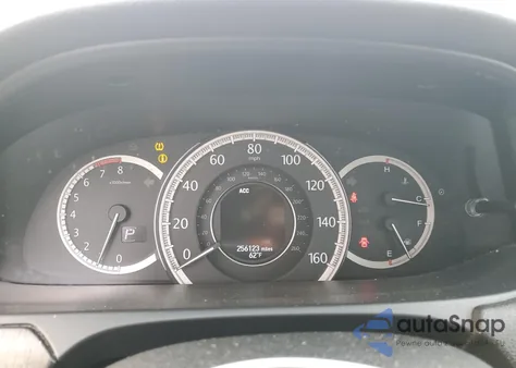 2013 Honda Accord Touring из США, поврежденный, VIN 1HGCR3F92DA009701